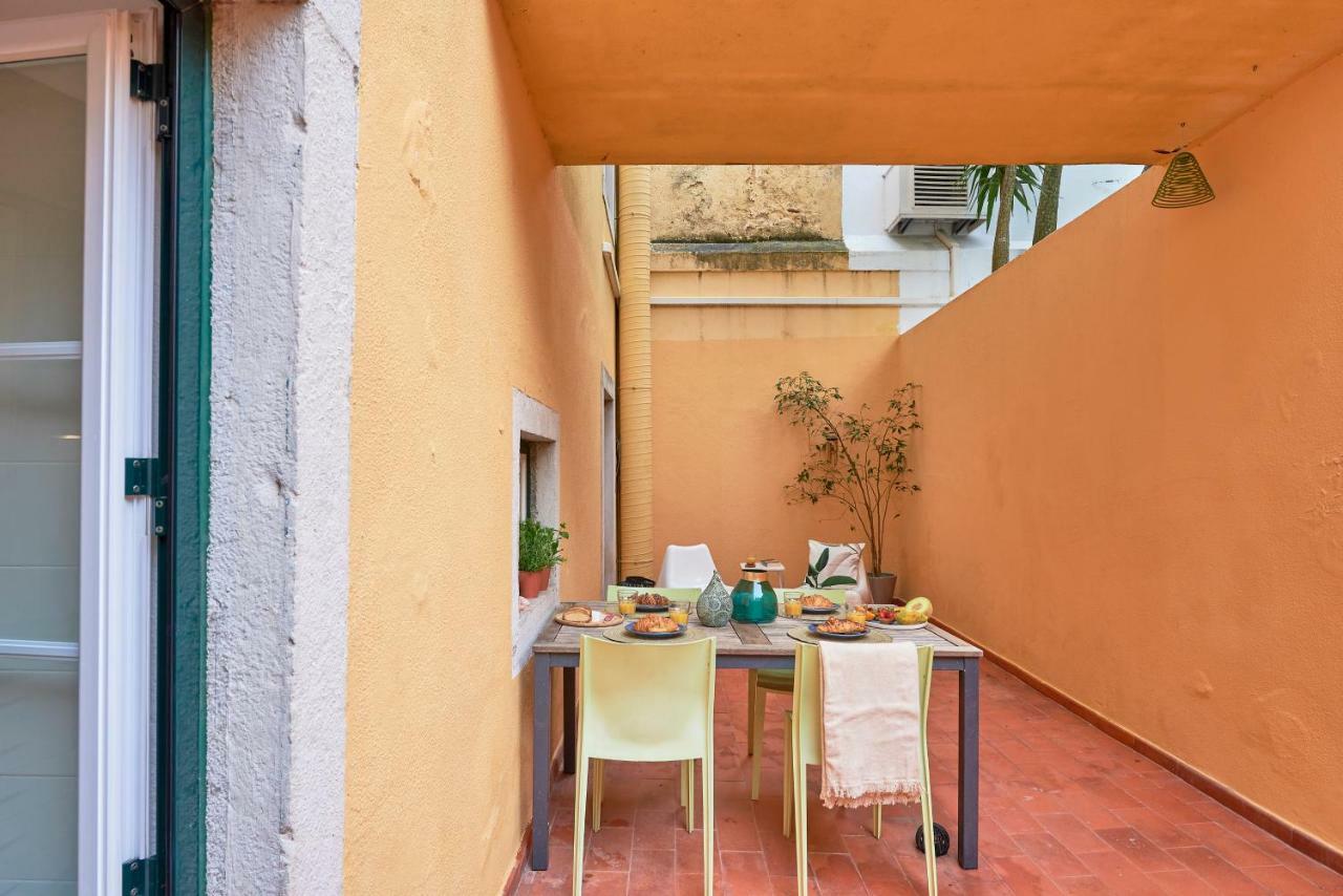 Styling Apartment In Historic Center Lisboa Exterior foto
